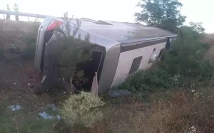 Avtobus aşdı - Çoxsaylı yaralı var