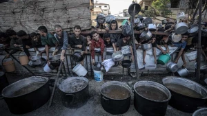Qəzzada son 24 saatda 15 nəfər aclıqdan öldü