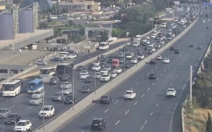 Bakının 2 əsas yolunda tıxac var