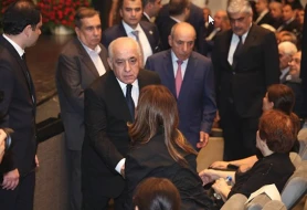 Vida mərasiminə Əli Əsədov da qatıldı - Fotolar