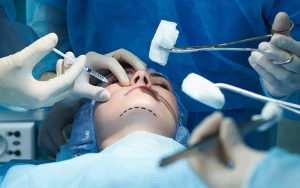Plastik cərrahlara sertifikasiya verən vəzifəli şəxslər - Adlar açıqlandı
