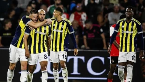\"Fənərbağça\"nın hücumçusuna fantastik təklif
