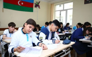 Azərbaycan 12 illik təhsilə keçir? - Nazirlikdən cavab