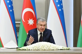 Şavkat Mirziyoyev Azərbaycan xalqını təbrik etdi