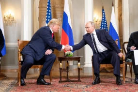 Tramp Putinlə avqustun 15-də görüşəcək