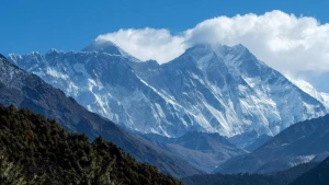 Everestdə 10 ildən sonra bir İLK