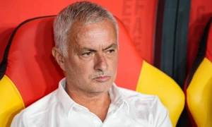 Mourinyo 4 futbolçunu heyətdən kənarlaşdırdı