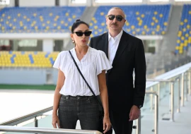 Prezident və birinci xanım Gəncə stadionunda - FOTOLAR