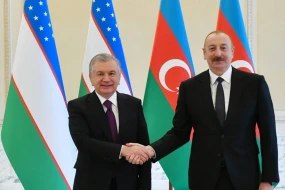 Şavkat Mirziyoyev İlham Əliyevə məktub ünvanladı