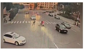 Bakıda moped və motosiklet qəzalarının görüntüləri yayıldı - VİDEO
