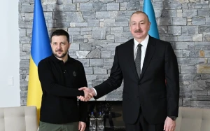 İlham Əliyev Volodimir Zelenskini təbrik etdi