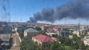 \"Güclü yanğın Sədərəyin keçid məntəqəsində 300 metr aralıdadır\"