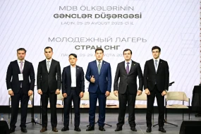 \"Mədəni və yaradıcı sənayelərdə gənclər dalğası” mövzusundan FOTOLAR