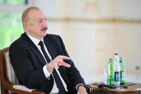 \"Torpağımızda bir nəfər də rus əsgəri yoxdur\"