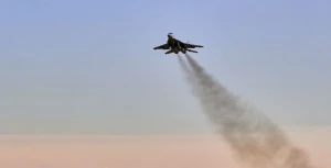 \"F-16\" qırıcı təyyarəsi qəzaya uğradı - Pilot öldü