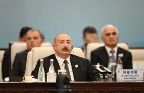 Prezident “ŞƏT plyus” formatında görüşdə - FOTOLAR