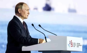 \"Biz Zelenski ilə görüşməyə hazırıq\" - Putin