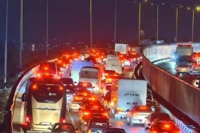 Bakıda QƏZA:&nbsp;Tıxac yarandı - FOTO