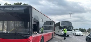 Avtobus yük maşını ilə toqquşdu - FOTOLAR