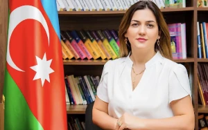 Bakıda məktəb direktoru işdən çıxdı - Səbəbi özü açıqladı