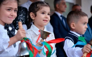 Azərbaycanda Bilik Günüdür