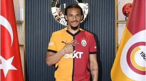 \"Qalatasaray\" ulduz futbolçunun durumundan narahatdır