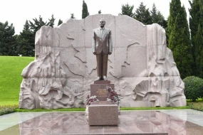 Ruanda Prezidenti Fəxri xiyabanda