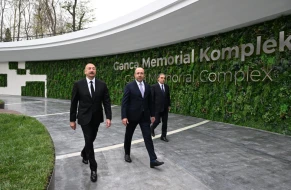 İlham Əliyev Gəncə Memorial Kompleksinin açılışında - FOTOLAR