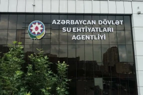 ADSEA Bakı KOB Evində sahibkarlarla görüş keçirib