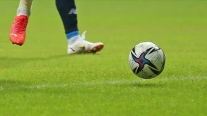 Gənc futbolçu oyun zamanı zərbədən öldü