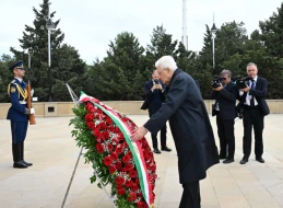İtaliya Prezidenti şəhidlərin xatirəsini anıb