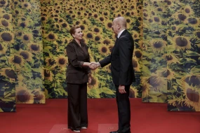 Prezident Zirvə toplantısında iştirak edir - YENİLƏNİB