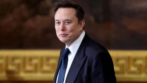 Elon Maskın sərvəti bu qədər oldu - Dodaquçuqladan rəqəm