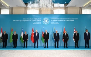 Liderlərin şərəfinə rəsmi nahar verildi