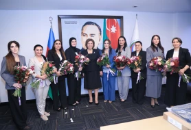 Bu gün Azərbaycanda qızlar üçün ilk dünyəvi  məktəb açıldı