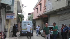 DƏHŞƏT! Ailəsini girov götürdü - Polis ayağından vurdu