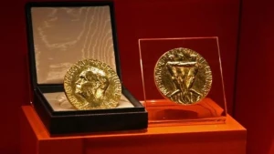 Tramp Nobel mükafatı ala bilmədi - Mükafat kimə verildi?