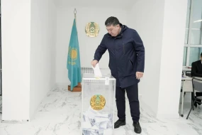 Qazaxıstanda ilk dəfə mer seçkisi keçirildi