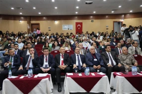 &nbsp;Kamal Abdullanın İğdırda 75 illik yubileyi ilə bağlı konfrans keçirildi - FOTOLAR