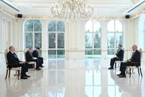 İlham Əliyev səfirin etimadnaməsini qəbul etdi - FOTO