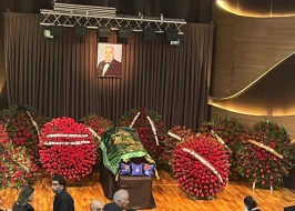 Prezidentlə xanımı vida mərasiminə əklil göndərdi - FOTO