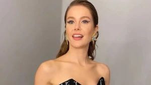 Məşhur aktrisanın qızı ilə oxşarlığı HƏR KƏSİ TƏƏCCÜBLƏNDİRDİ - FOTO