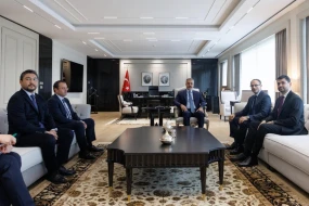 Hakan Fidan TÜRKPA-nın Baş katibi Ramil Həsəni qəbul etdi