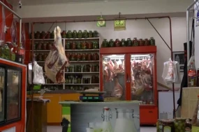 \"Ya pul verməlisən, ya da obyekti bağlamalısan\" - AQTA və qəssablar ÜZ-ÜZƏ