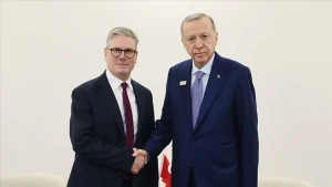 Starmer Türkiyədə səfərdədir