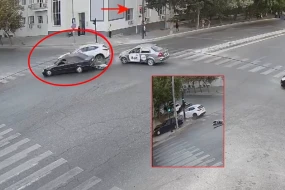 Bakıda “qırmızı”da keçən sürücü qəza törətdi - ANBAAN VİDEO