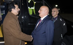 Pakistan Senatının sədri Bakıdadır - Foto 