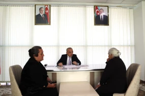 Zaur Mikayılov vətəndaşları qəbul etdi - FOTOLAR