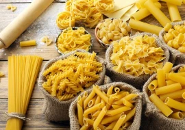 Makaronda bakteriya aşkarlandı - Ölənlər var