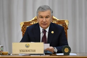 Şavkat Mirziyoyev İlham Əliyevi Zəfər Günü münasibətilə təbrik edib&nbsp;